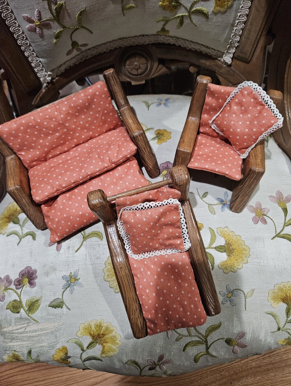 Wooden Doll Or Barbie Furniture 3 Pc